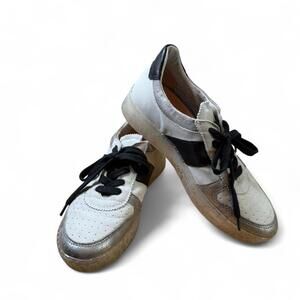 Miz Mooz Women's Black and White Leather Sneakers EU size 38 US 8